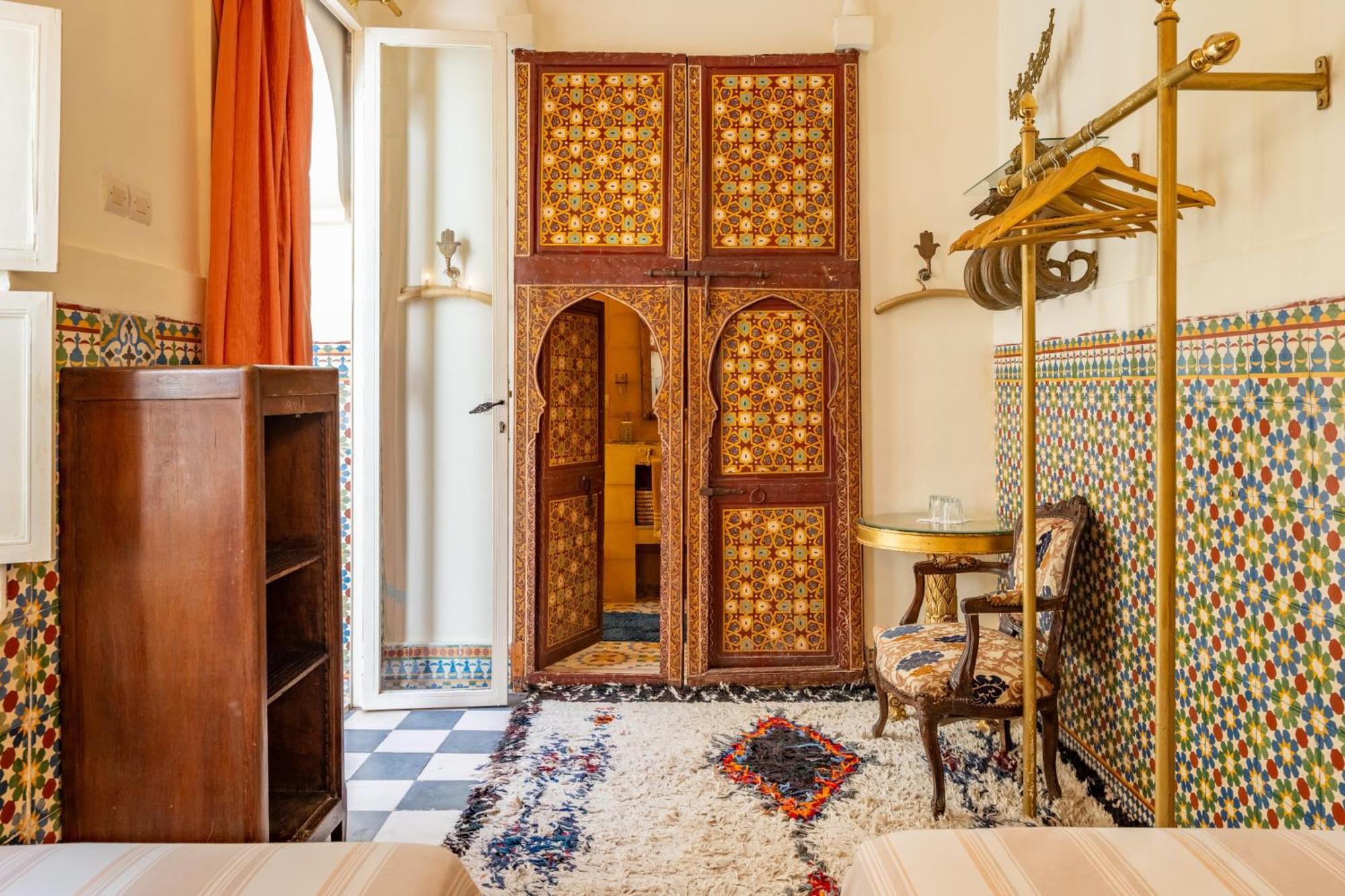 Casa de hóspedes Maison Du Tresor 3*